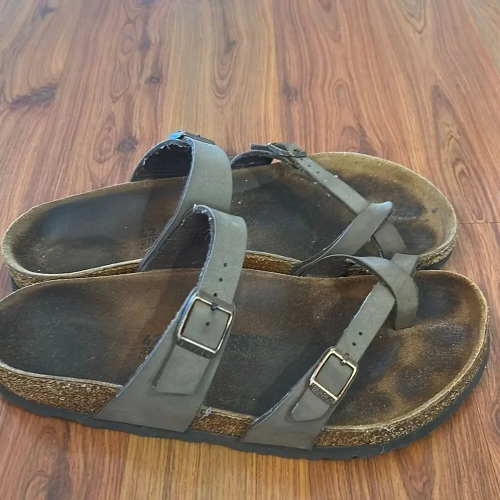 Birkenstock Mayari brown sandals, size 42 color Habana 11 women 9 men